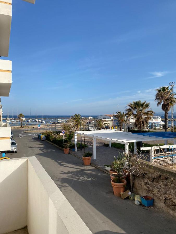 I Fenicotteri - Appartamenti Sul Mare Calasetta Eksteriør billede