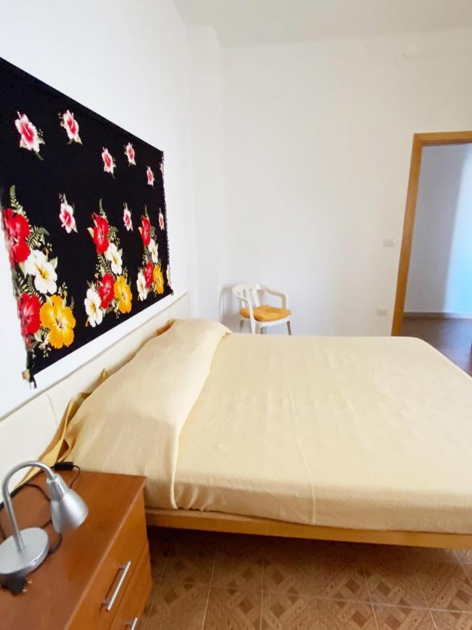 I Fenicotteri - Appartamenti Sul Mare Calasetta Eksteriør billede